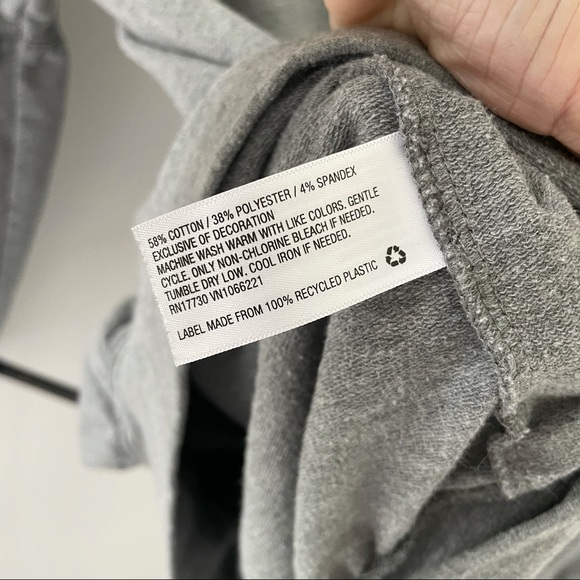 isabel Maternity by Ingrid & Isabel | Gray Puff Sleeve Maternity Sweatshirt | S - Picture 8 of 8